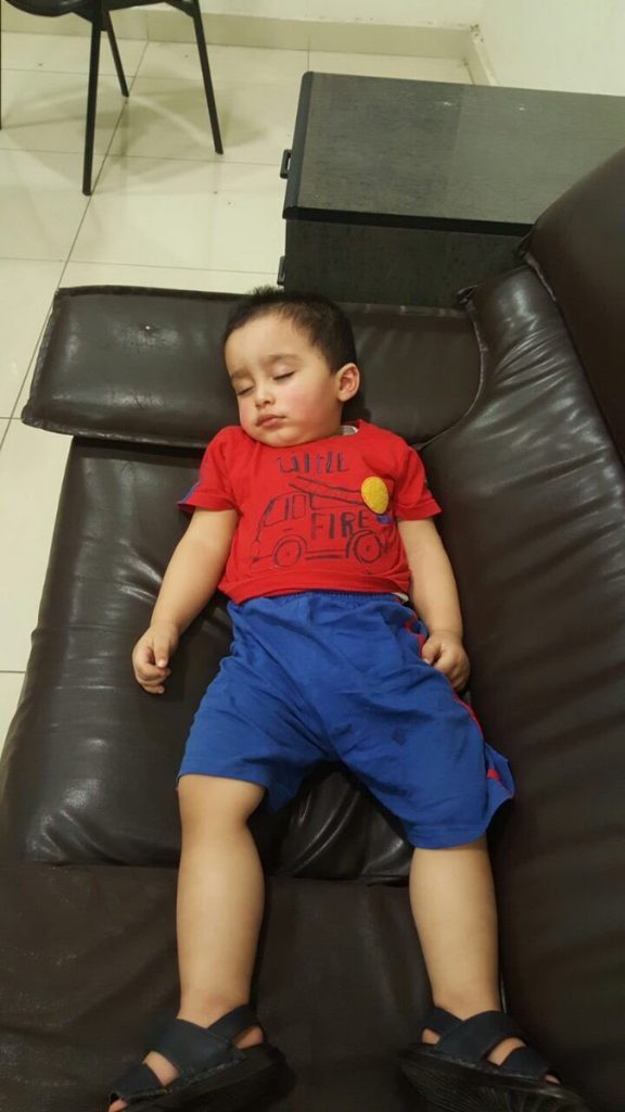 صورة طفل مفقود في مخفر ابوحليفة