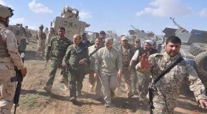 صورة: حاكم #العراق الفعلي #قاسم_سليماني يصل لـ #الموصل