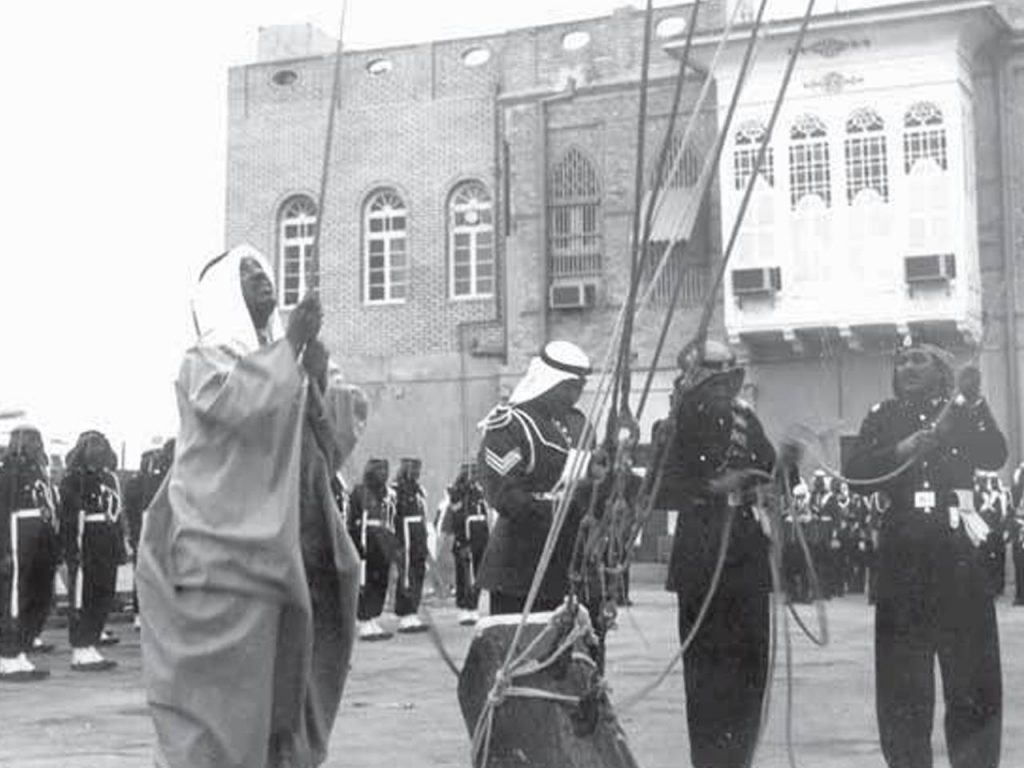 55 عاماً على رفع علم الاستقلال الكويتي