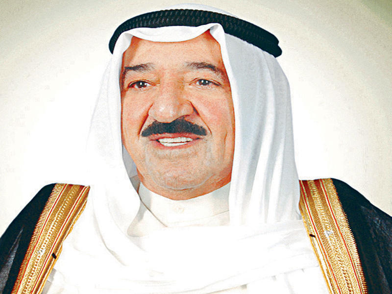 الجامعة تمنح الأمير الدكتوراه الفخرية بمناسبة يوبيلها الذهبي