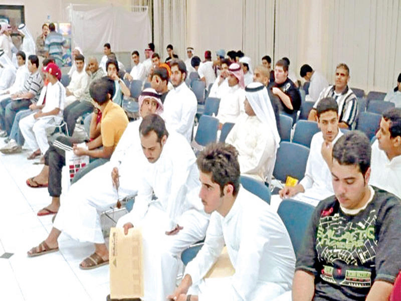 التطبيقي:فتح باب الالتحاق للفصل الدراسي الثاني الأحد المقبل