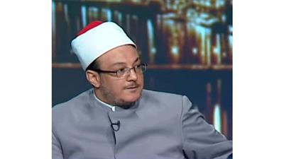 داعية مصري معروف يدعي أنه «المهدي المنتظر» ويطالب بمبايعته!