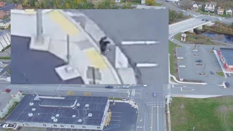 طائرة من دون طيار تكشف خيانة زوجية