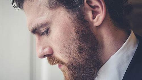 5 دوافع تجعل المرأة تفضل الشاب الملتح