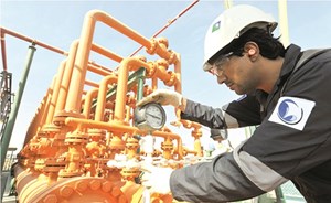 صرف راتب أيام الإضراب لـ200 عامل في «الخفجي»