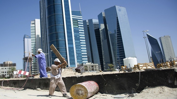 رفع أجور المصريين في الكويت إلى 150% وهذه المهن المعنية بالقرار