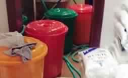 5 رجال و3 نساء في وكر خمور باليرموك