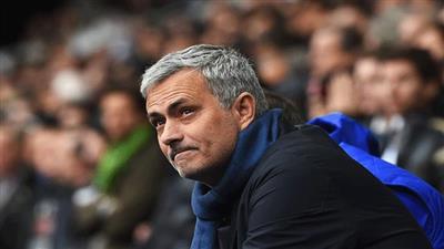 مورينيو يحاول قنص مدافع ريال مدريد