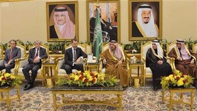 ملك إسبانيا يصل السعودية في زيارة تستغرق ثلاثة أيام
