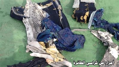 «آيفون» قد يكون وراء تحطّم الطائرة المصرية العام الماضي