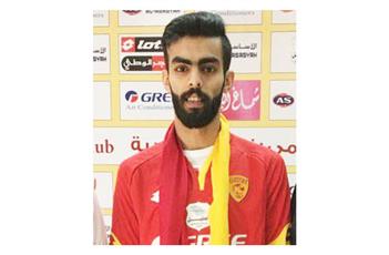 الفيفا يمنح الظفيري البطاقة الدولية