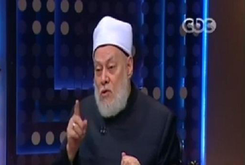 بالفيديو..من جديد مفتي مصر يثير الجدل: “الاحتفال بمولدالمسيح واجب” !