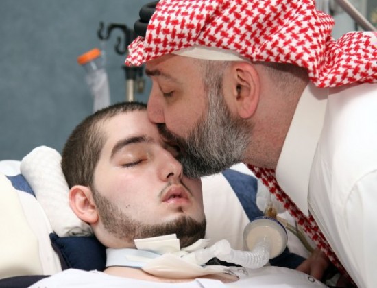 شاهد.. الأمير خالد بن طلال ينشر فيديو يظهر تجاوب ابنه الوليد بحركات للكتف