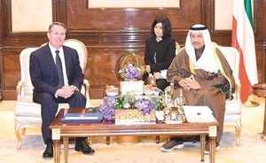 رئيس الوزراء استقبل وزير التجارة الدولية البريطاني