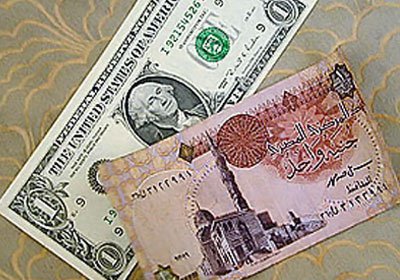 الدولار يرتفع إلى 19.35 جنيهاً والدينار بـ 61.40 جنيهاً