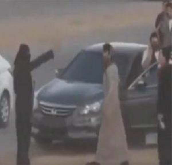 بالفيديو..استعراض و تفحيط وهوشه بالسلاح!!