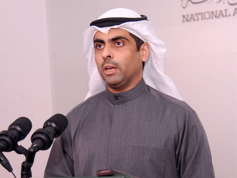 العدساني للمبارك والوزراء: الإجابة عن أسئلتي أو المنصة