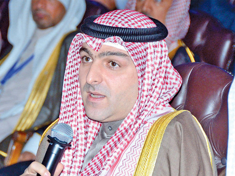 أبل: التحديات الاقتصادية تستدعي وحدة الصف