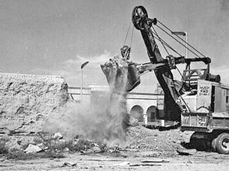 60 عاماً على إزالة سور الكويت الثالث