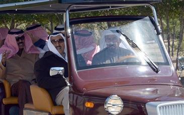 سمو أمير البلاد يحضر مأدبة غداء على شرف سموه في مزرعة «عزايز» بالعبدلي