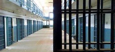 التلفزيون السوري: الحكومة مستعدة لتبادل السجناء مقابل المحتجزين لدى الجماعات المسلحة