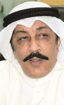 توقيف شرطي بزيه العسكري متلبساً بابتزاز الباعة الجائلين: «التسفير أو كل ما في حافظتك»
