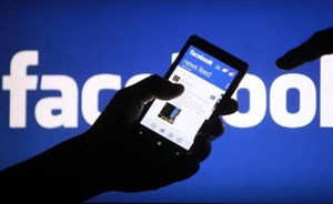 ضربات قاتلة وإغماء… جريمة شوهدت 250 ألف مرة عبر “فايسبوك”!