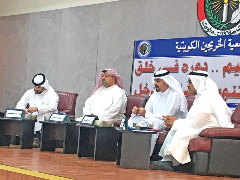 «الخريجين»: نحتاج 600 ألف وظيفة خلال ربع قرن