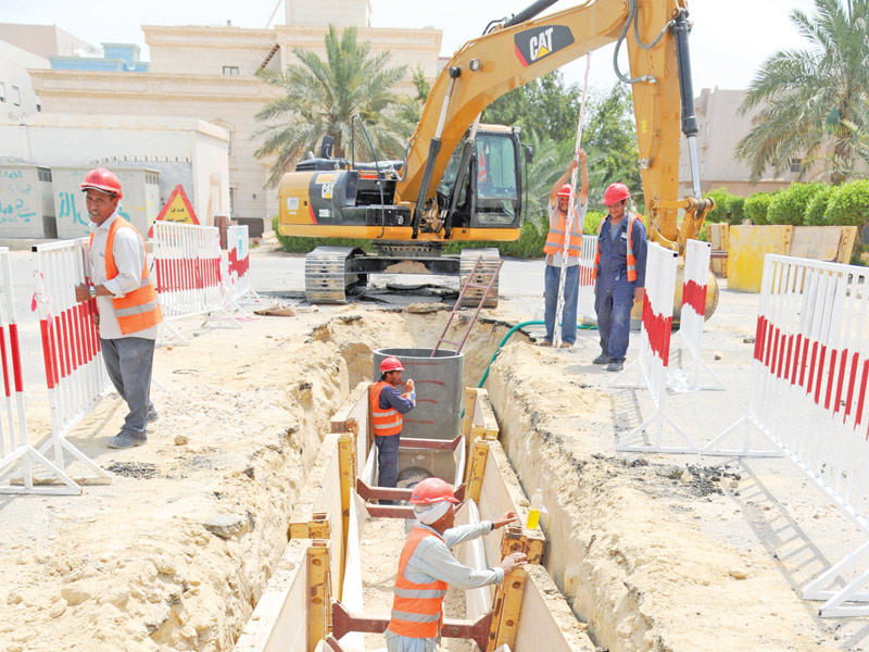 «الأشغال»: صرف 418 مليون دينار على المشاريع «الهندسية»
