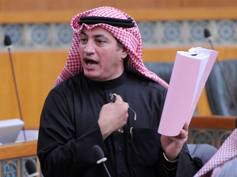 عسكر يتقدم بحزمة اقتراحات