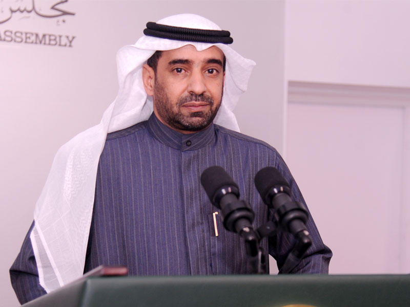 الخضير: نثق بتفهم القيادة السياسية