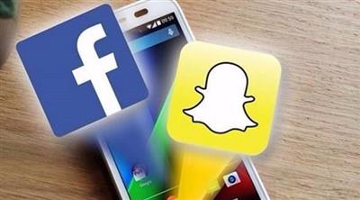 فيس بوك تقلد سناب شات وتجلب ميزة «القصص» إلى تطبيقها الرئيسي