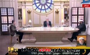 بالفيديو: ضيف يحرج إعلامي مصري على الهواء :”عايز اروح الحمام”.. شاهدوا رد فعله!