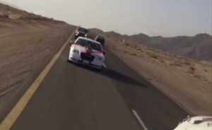 بالفيديو..لحظة وقوع حادث عنيف لموكب زفاف بالسعودية