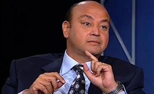 طبيب يفجر مفاجأة خطيرة عن مرض عمرو أديب!