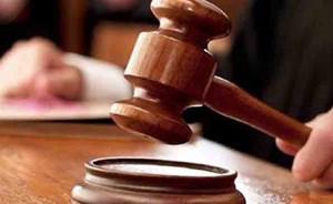 حبس مصري طلب من صديقه الاعتداء على زوجته لاختبار سلوكها