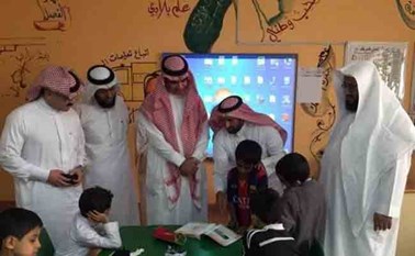 هذا ما قاله المعلم الذي صحح خطأ وزير التعليم السعودي!