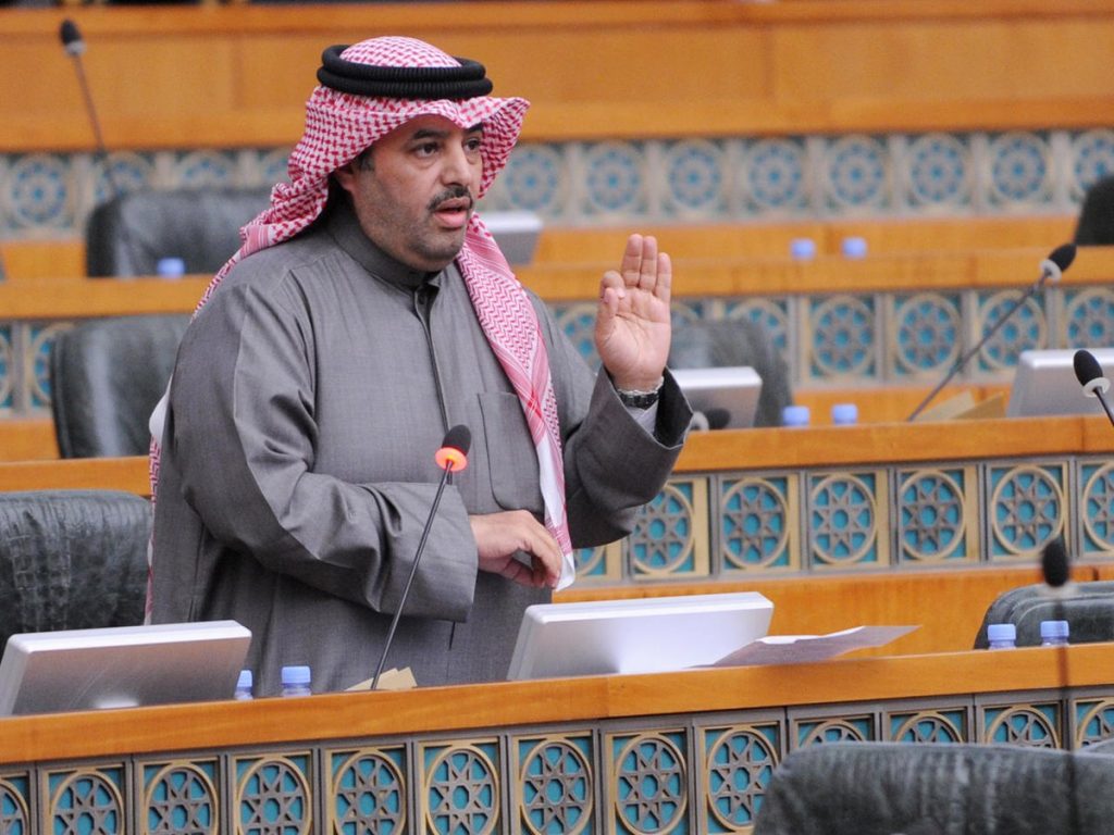 الحجرف يطالب وزير الإعلام بفتح لجنة تحقيق في «الأغنية الهابطة» ويتوعد بالمساءلة