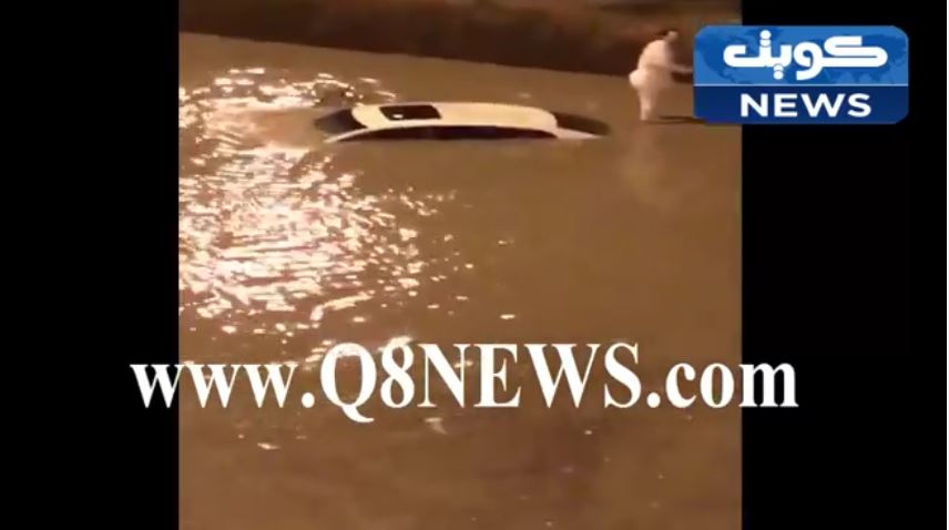 بالفيديو…طريق الفحيحيل #امطار_الكويت