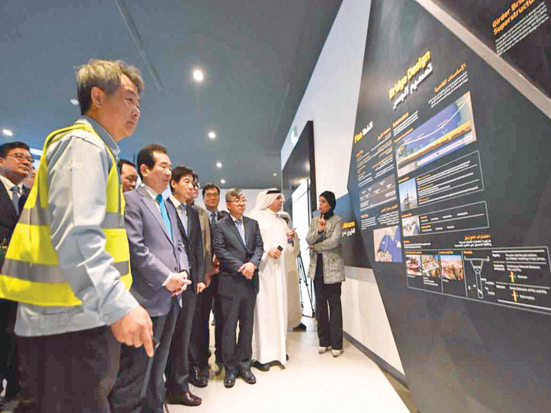 رئيس البرلمان الكوري يزور مشروع جسر جابر