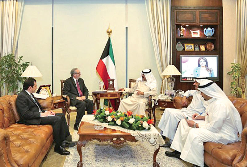 الجارالله يستقبل السفير الأميركي