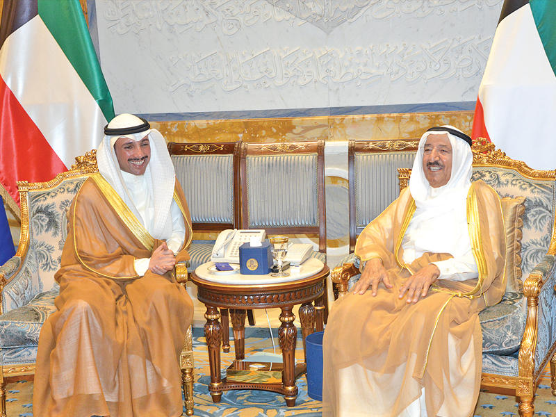 الأمير يستقبل ولي العهد والغانم والمبارك وآل خليفة