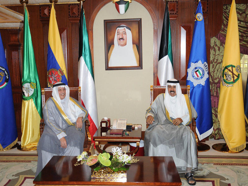 ولي العهد يستقبل المبارك والخالد والجراح