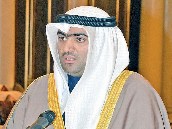 وزير( الشباب ) يحذر من استقطاب الجماعات الارهابية للشباب العربي