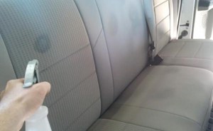 بالفيديو.. لهذا السبب يجب أن تنظف مقاعد سيارتك بشكل دائم