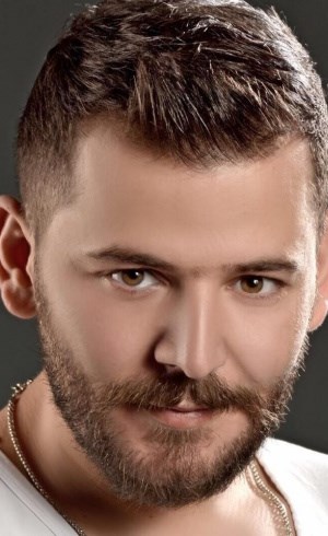 اخبار عن انتحار نجم سوري بعد انتشار صورة يده مضرجة بالدماء… إليكم التفاصيل