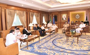 الجراح يستقبل قائد قيادة القوات البحرية الأميركية الوسطى