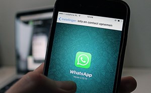 خانته زوجته على “واتساب” فقتل ابنته انتقاما