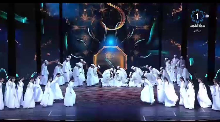 بالصور…لقطات من أوبريت #الكويت_ثم_الكويت بحضور سمو الأمير