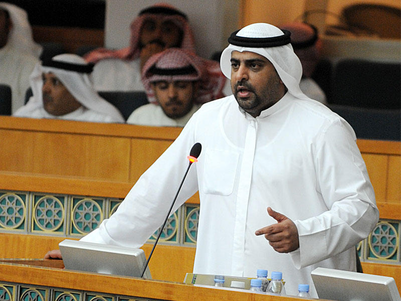 التضامن النيابي مع «المحامين» يتواصل